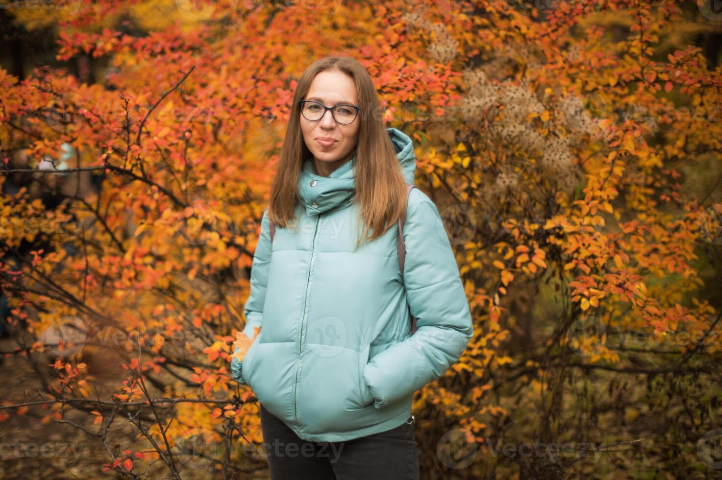 Beautiful autumn woman photo