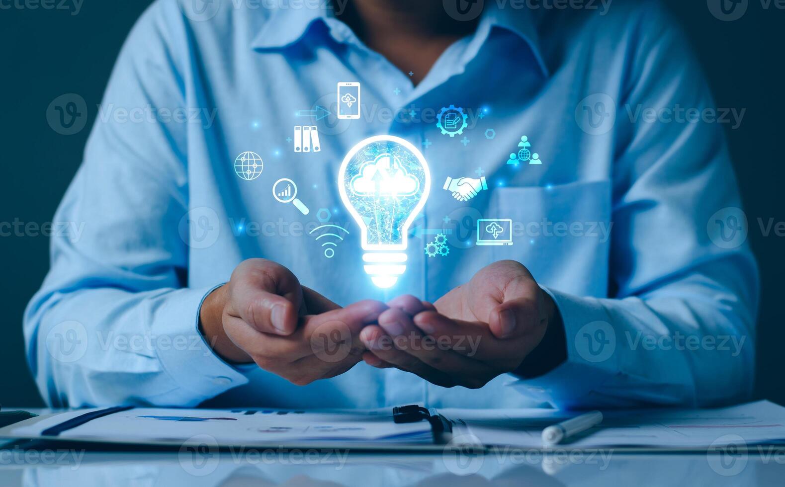 Businessman using cloud technology connect business data. Cloud computing concept idea show on hand. Internet Cloud technology. Digital Data storage. Network and internet service for business concept. photo