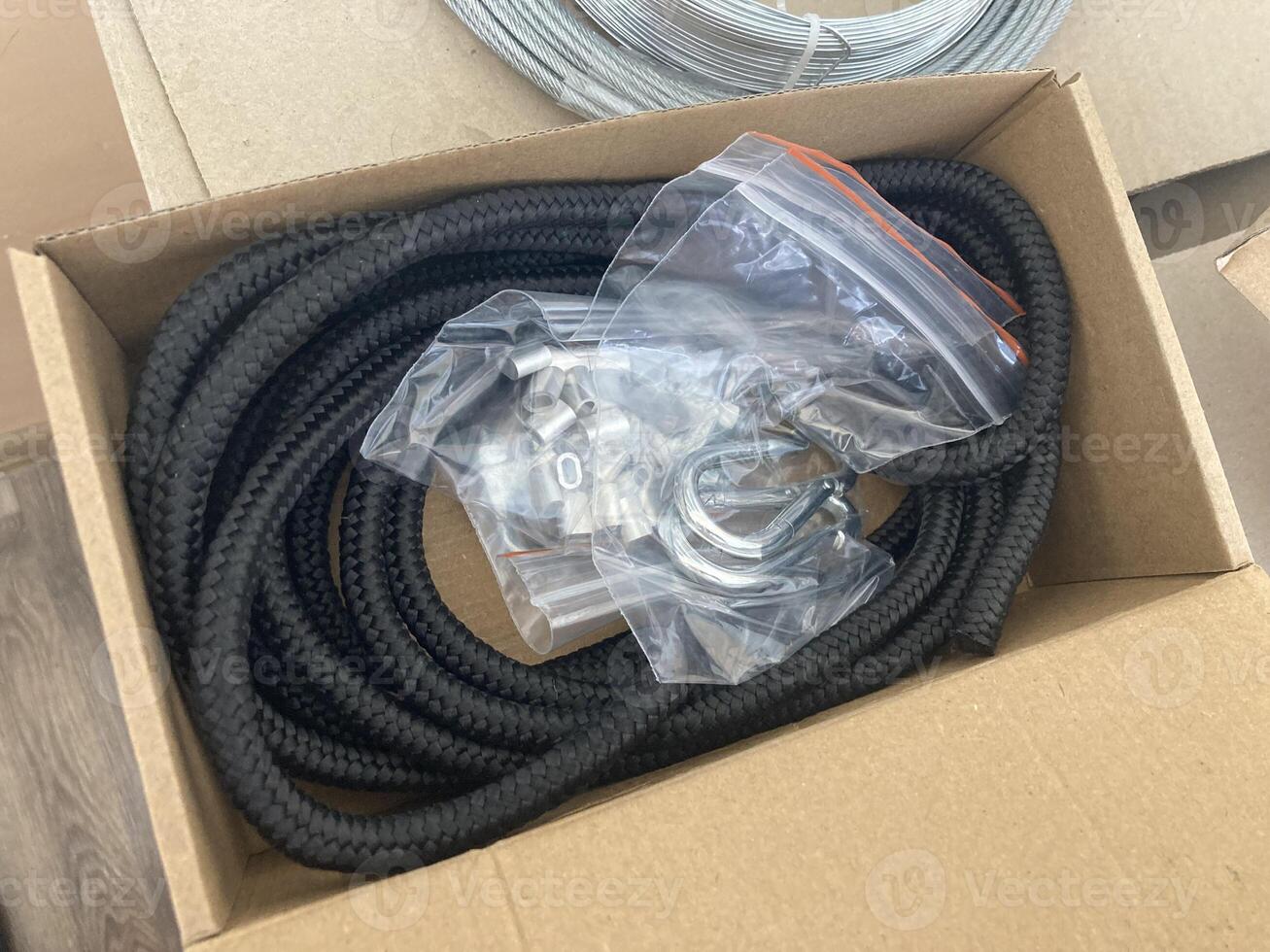 Construction and installation materials made of metal photo