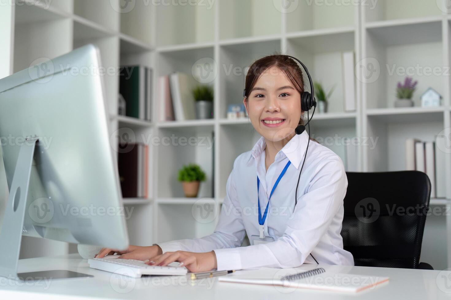 Professional Call Center Representative Managing Customer Inquiries - Service Quality Focus photo