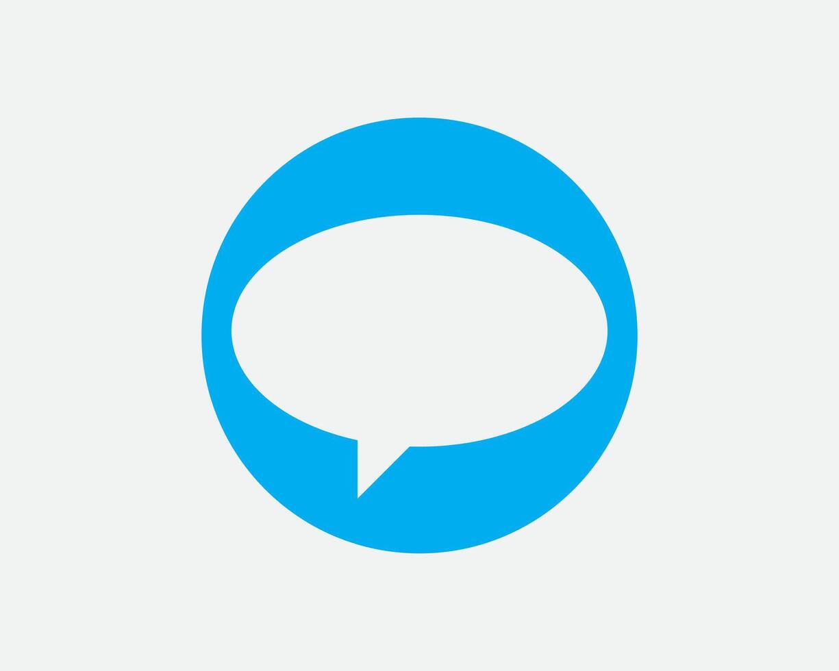 Talk bubble speech icon. Blank empty bubbles design elements. Chat on line symbol template. Dialogue balloon sticker silhouette. vector