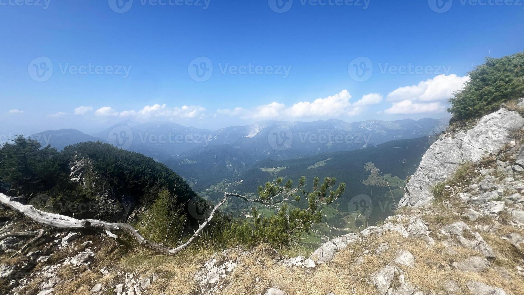 Tolsti vrh, 1715 m Kamnisko Savinjske Alpe Slovenia Peak Hiking photo