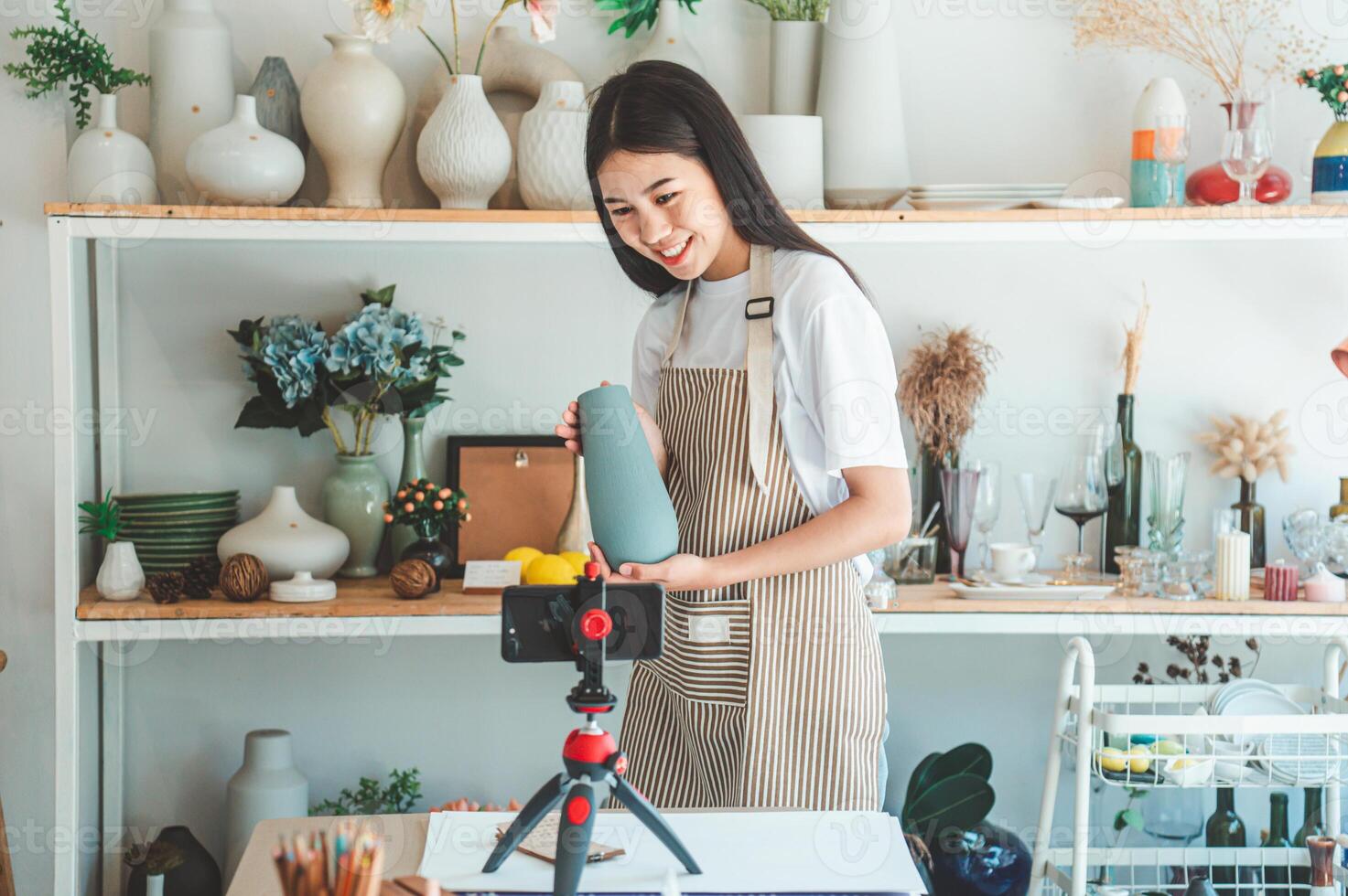 Small business owners are live streaming. Sell products to customers who come to see to buy and take orders. Check out the orders that customers order from online retailers - online shopping. photo