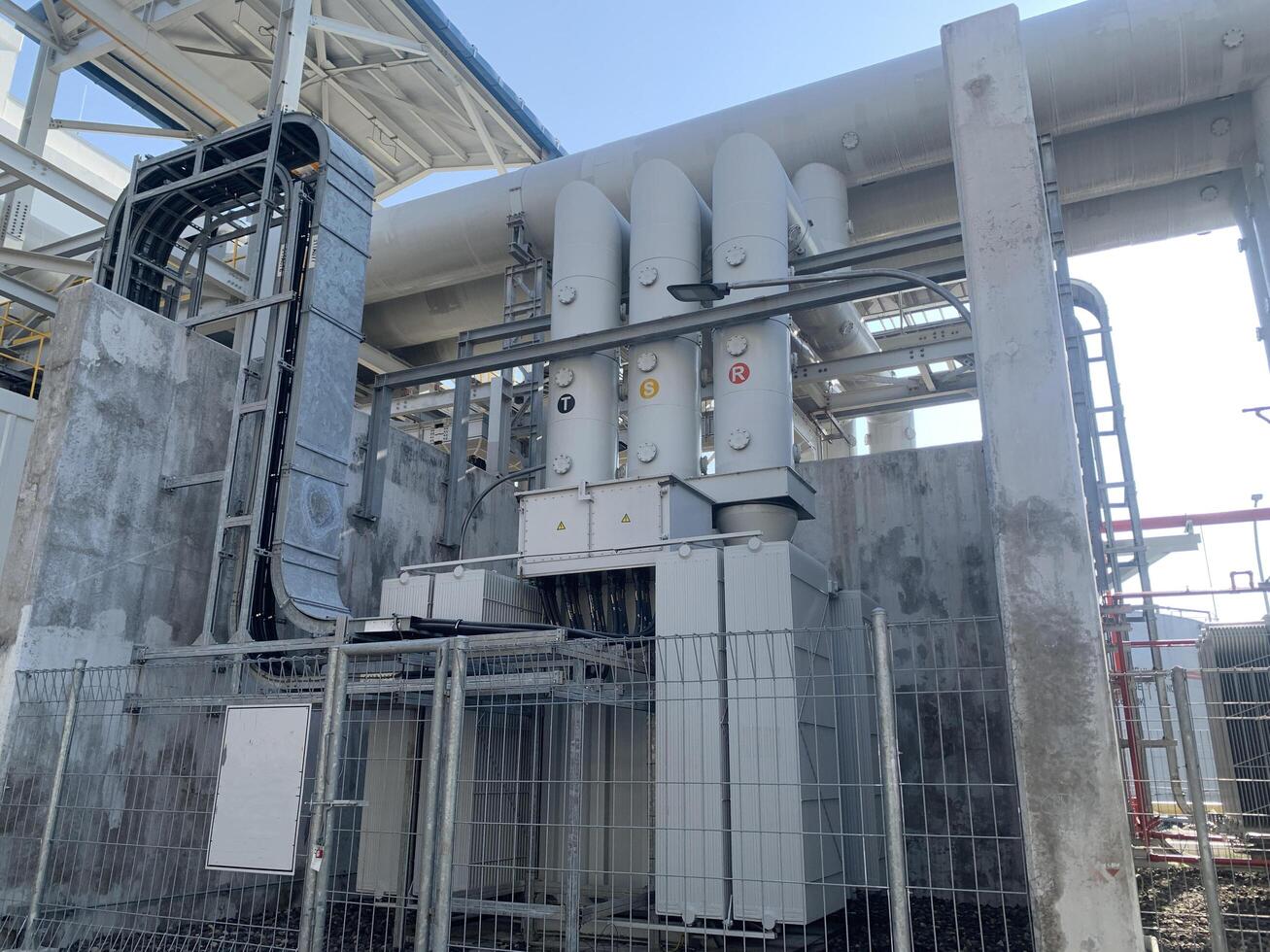 Industrial Electrical Equipment Auxiliary transformer photo