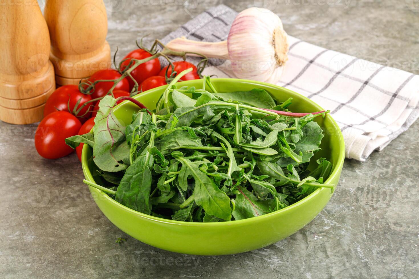 Arugula and spinach mix salad photo