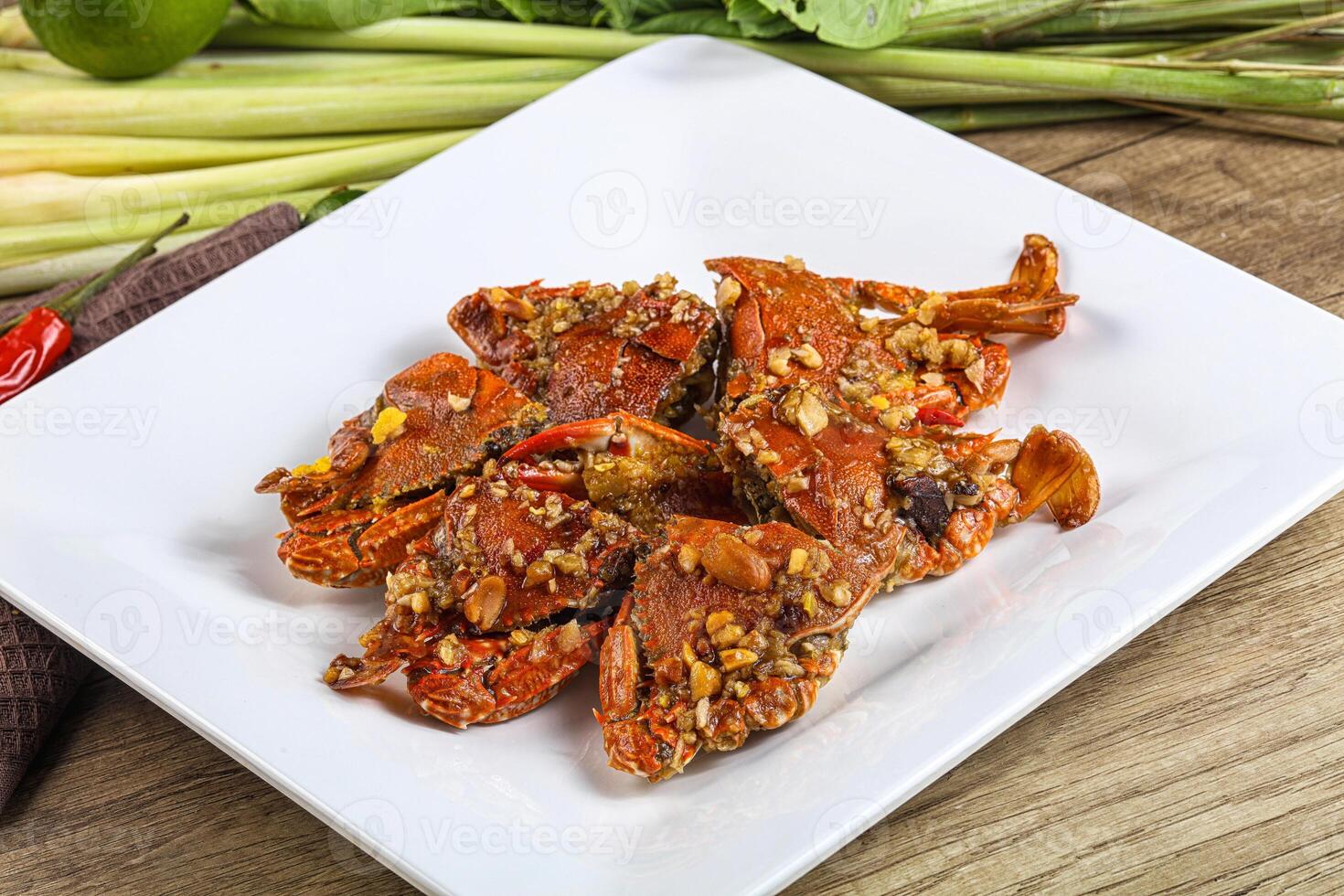 Steamed Spider crab Claws in tamatind sauce photo