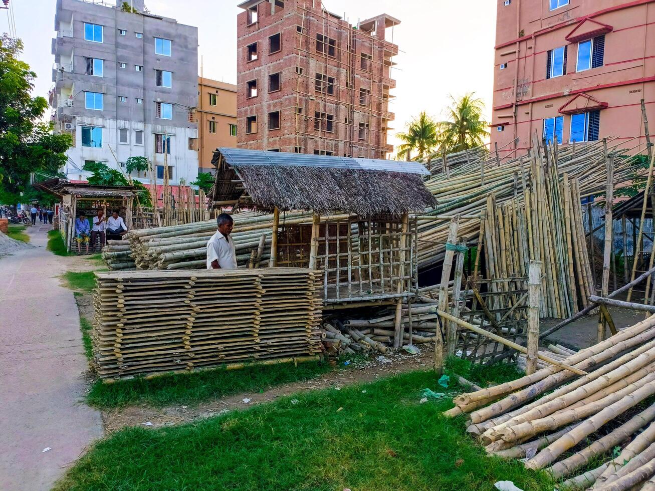 Natural bamboo fencing panels offered for sale portable unit used in the building photo