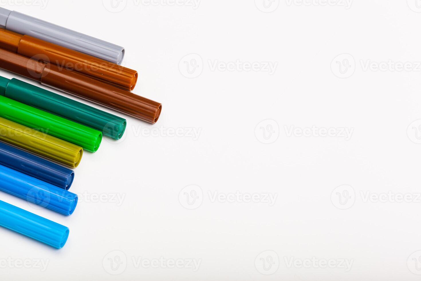 felt tip marker pens isolated on white background close up photo