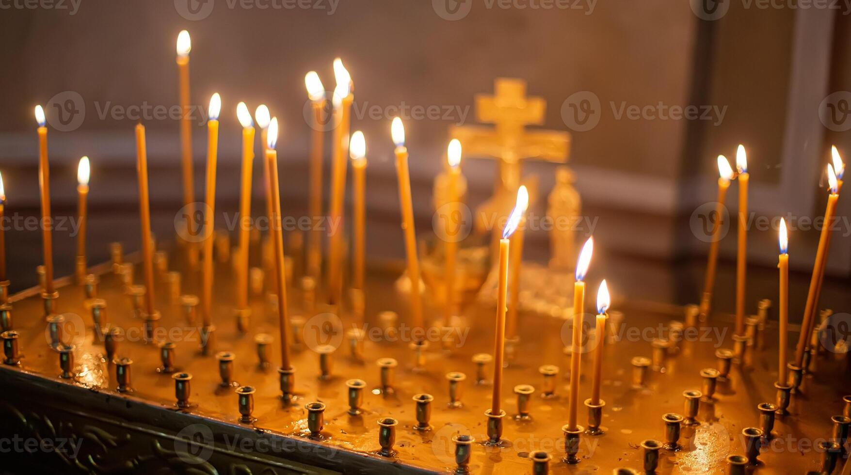 funeral memorial table, requiem stand, small table for requiem services, kanun, panikhidnik photo