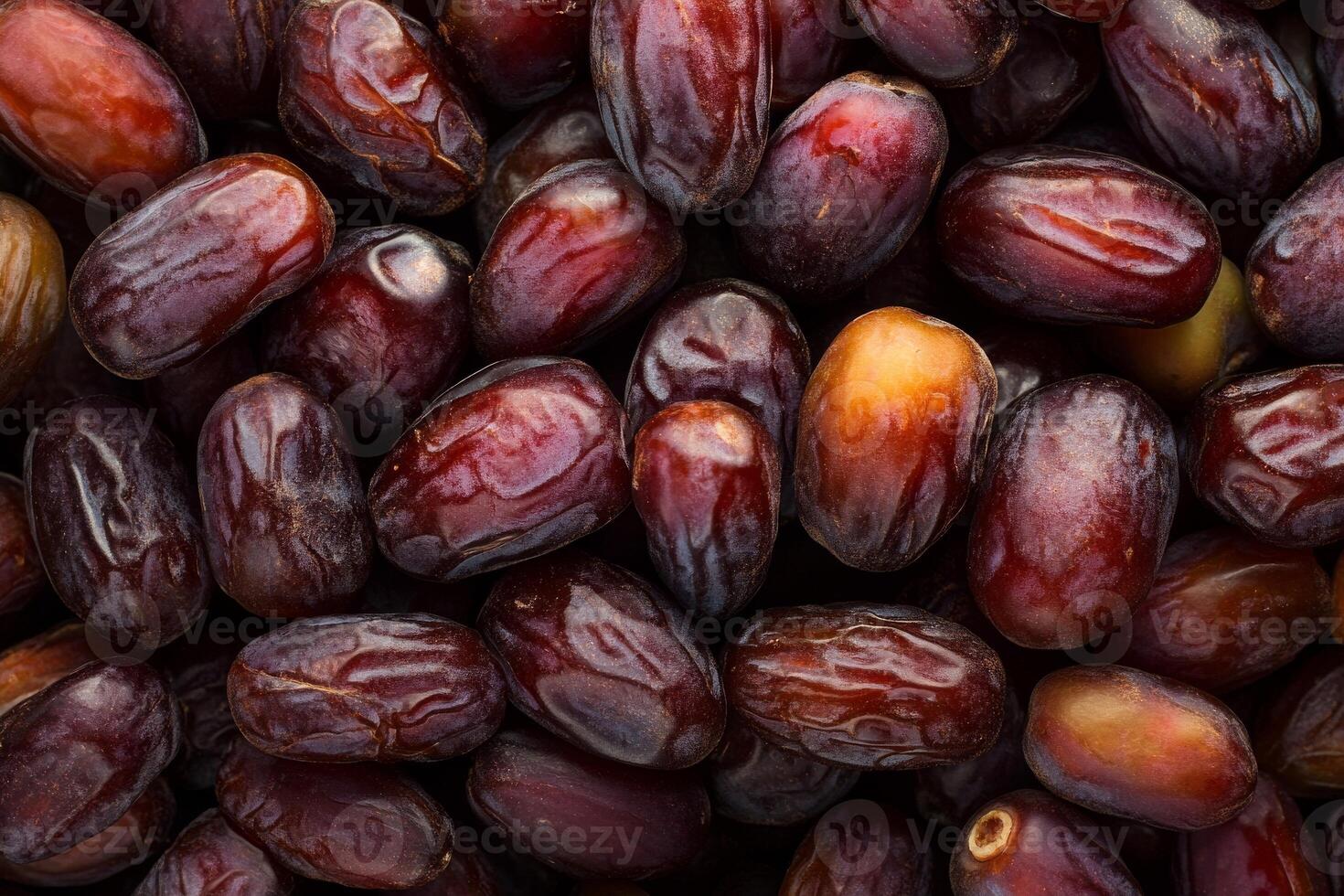 Dates are a good source of fiber and potassium photo