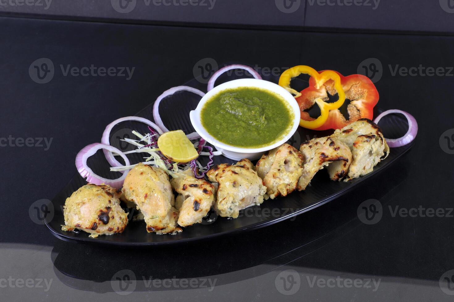 Fried Chicken and green chutney photo