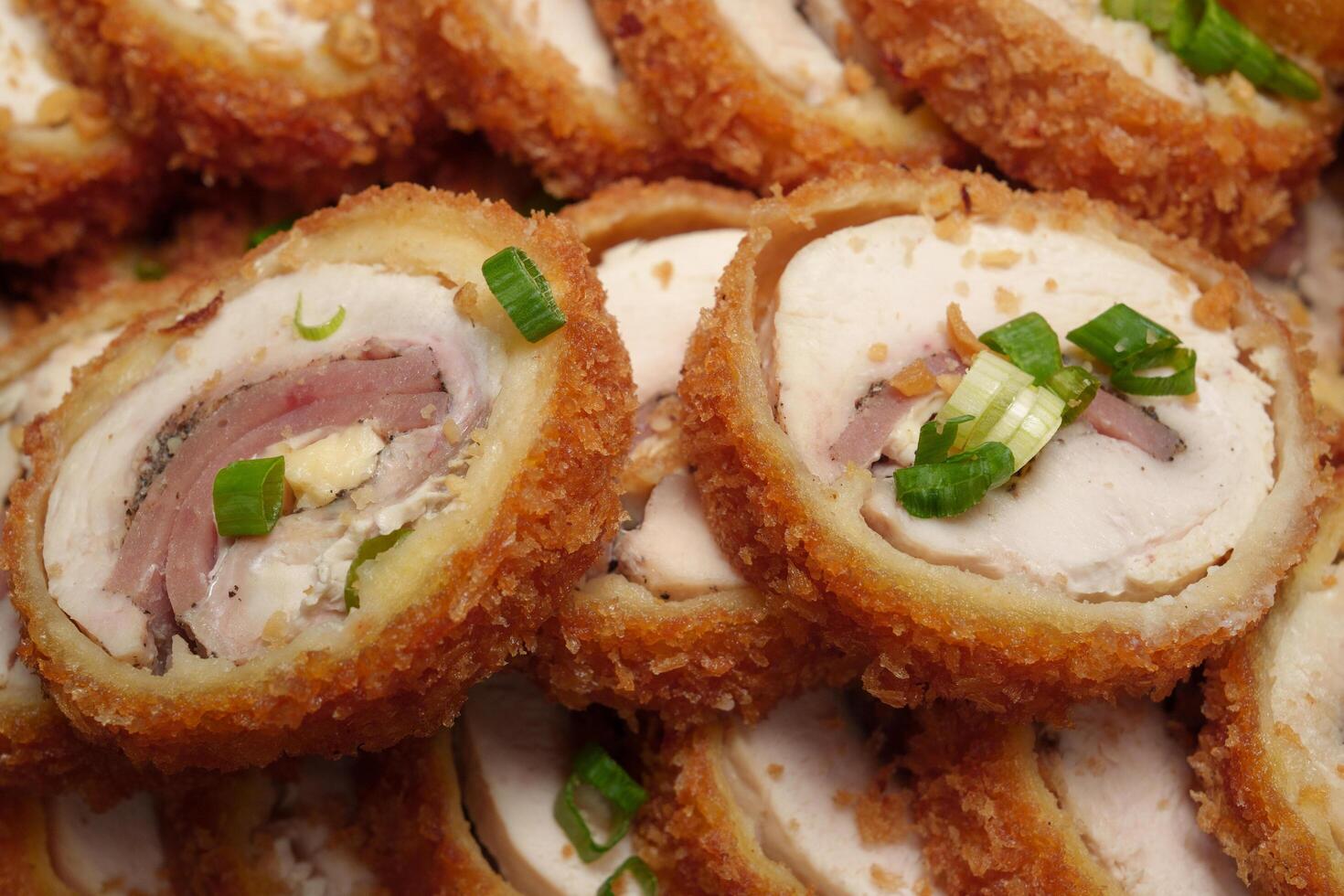 chicken cordon bleu photo