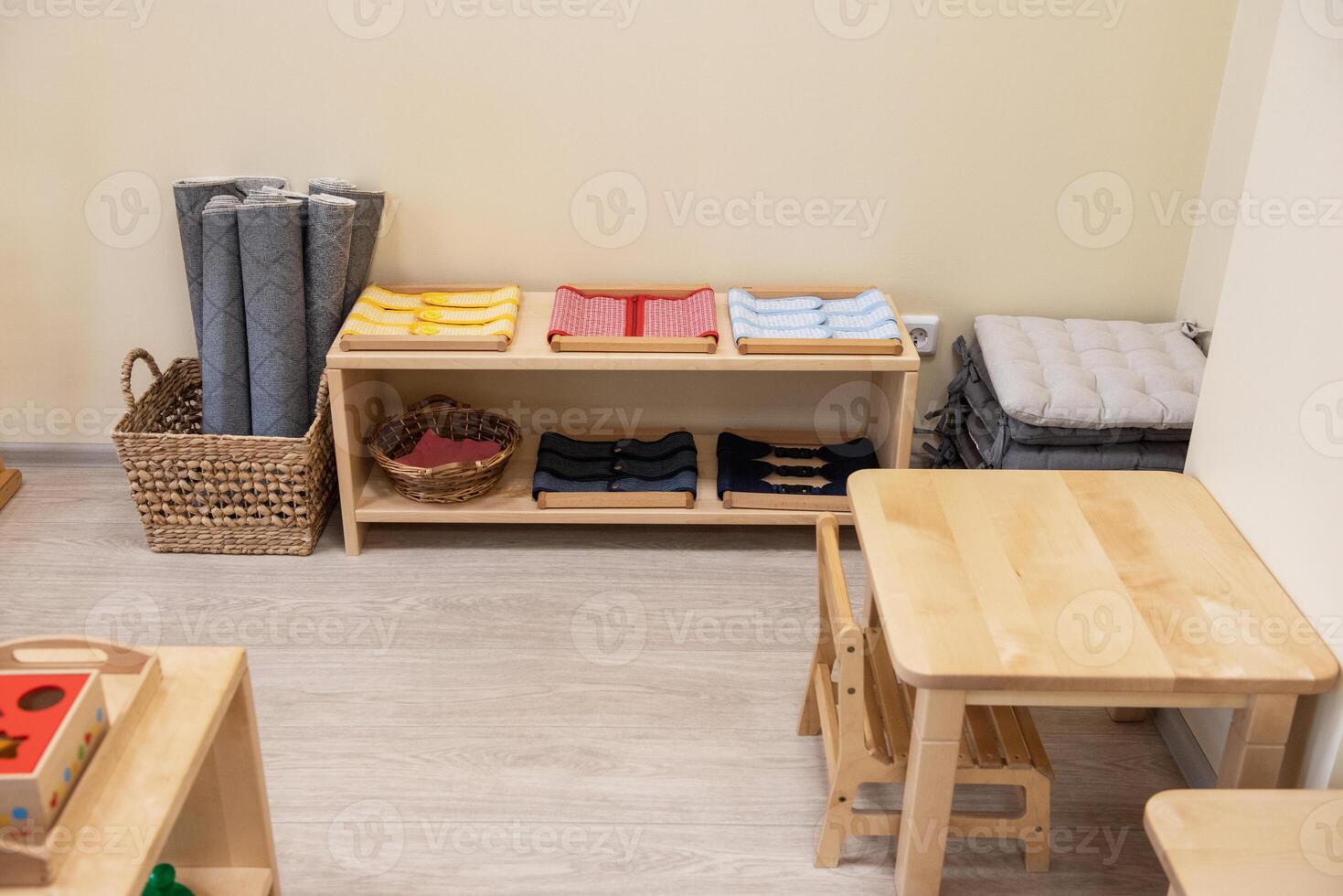 Montessori for the learning of children photo