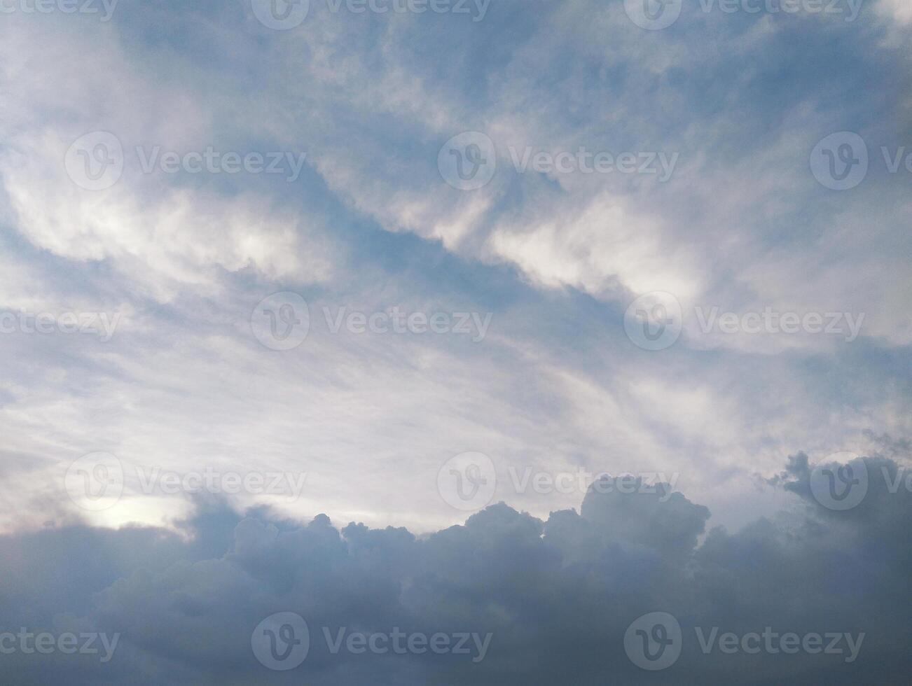 a large cloud formation is seen in the sky photo