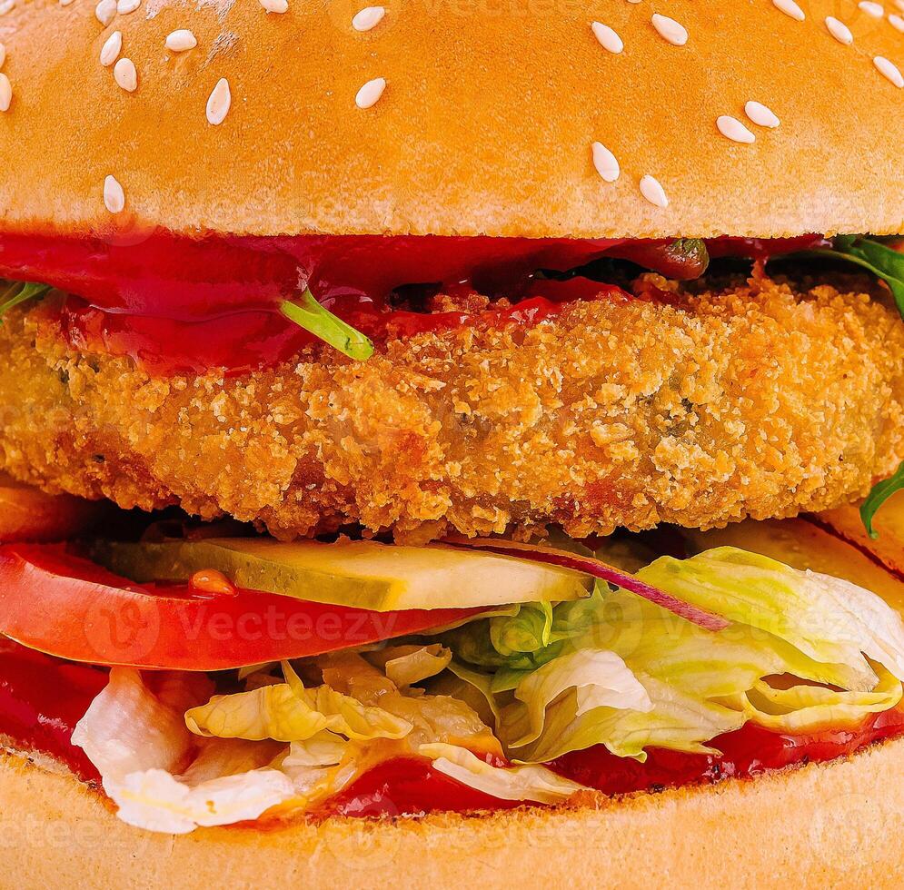 Crispy chicken burger close up photo