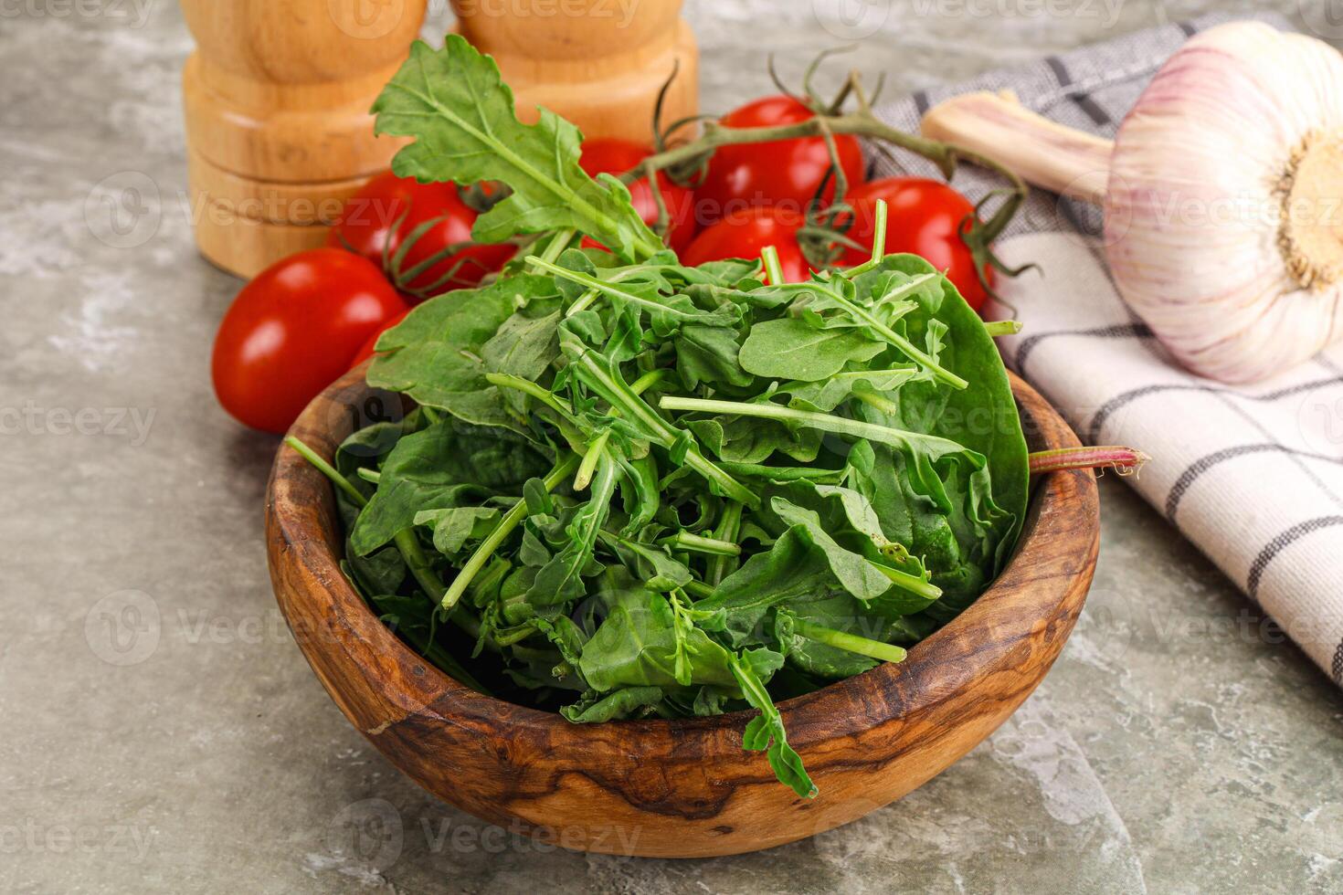 Arugula and spinach mix salad photo