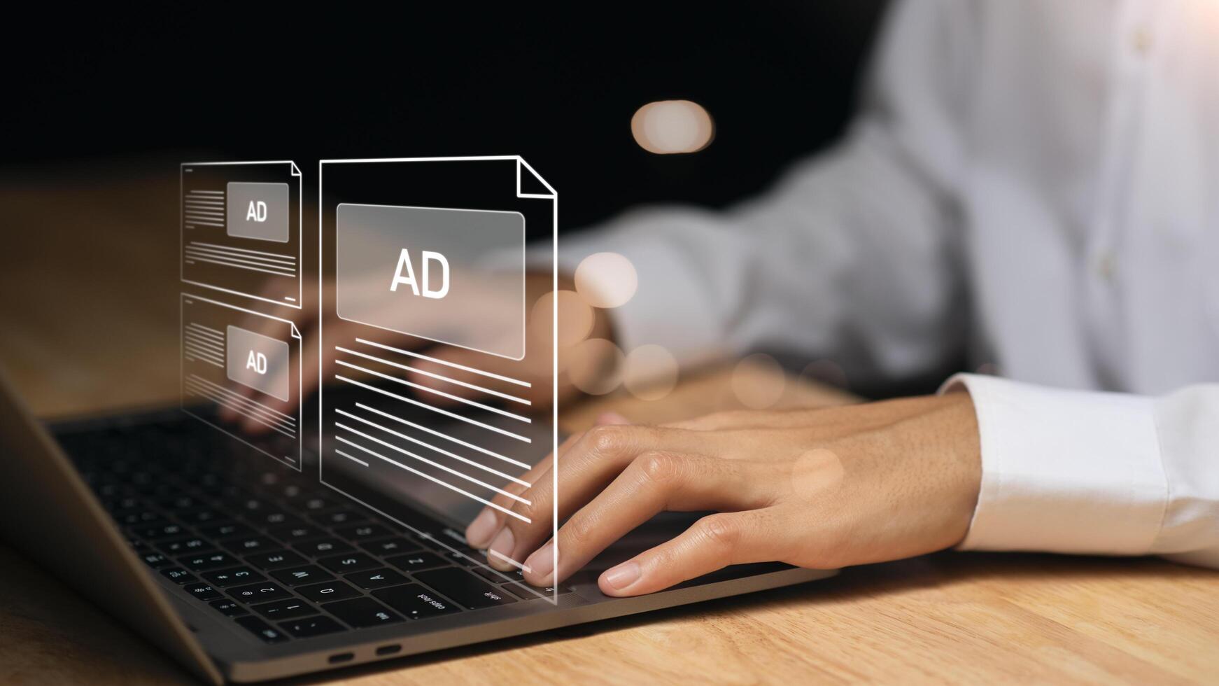Entrepreneurs make business plans and analyze strategies ,Improving sales through online marketing advertising ,performance assessment , photo