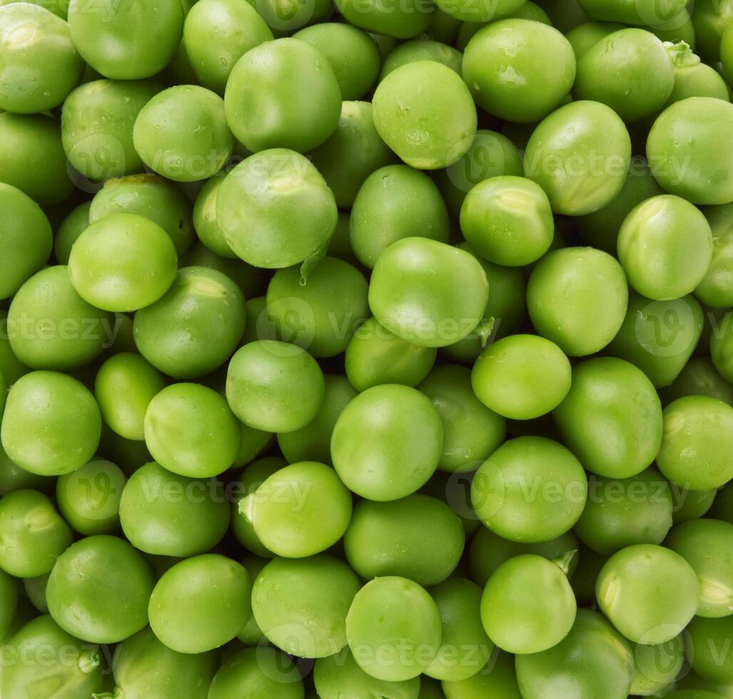 peas as background photo