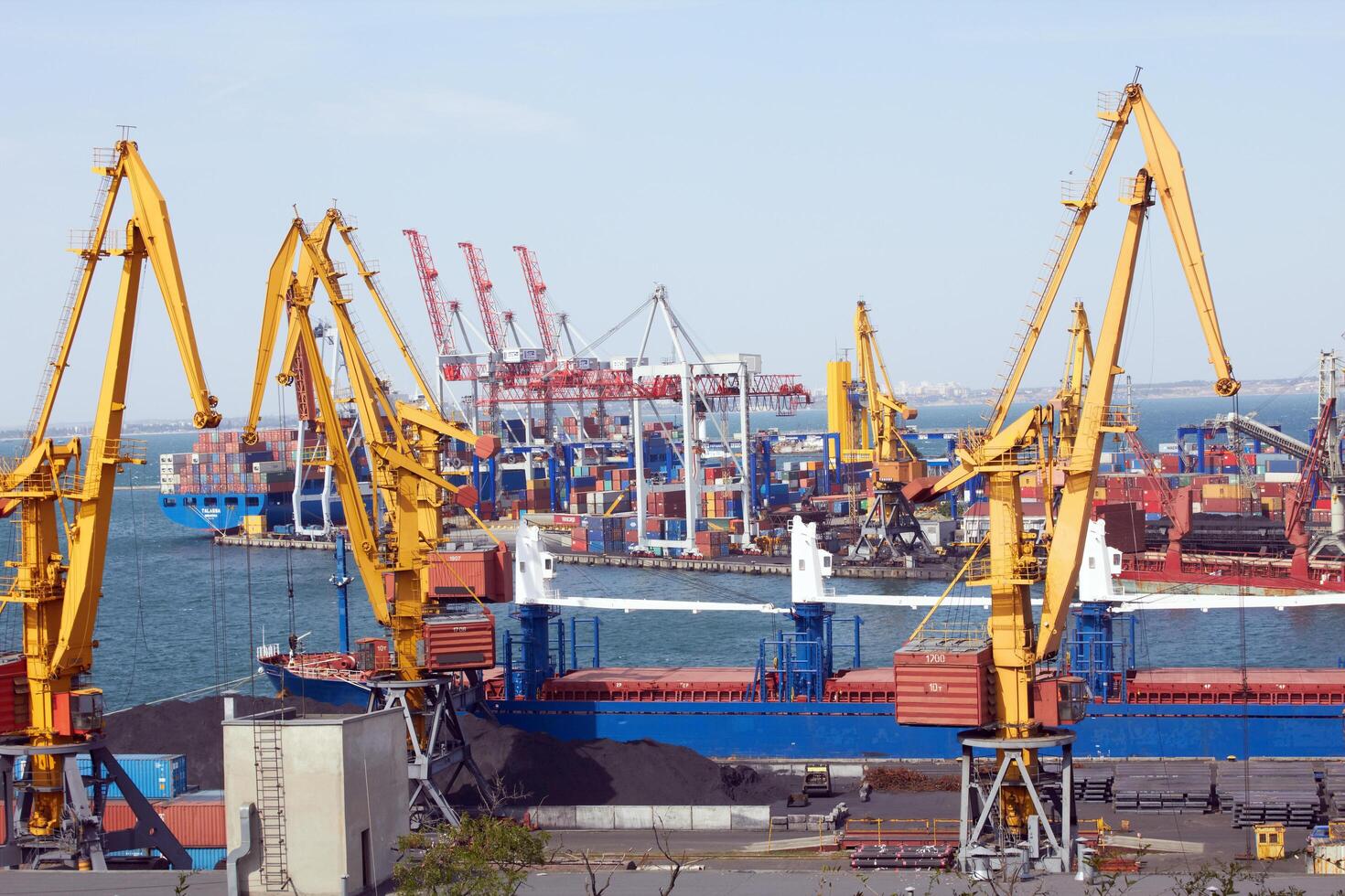 sea port as background photo