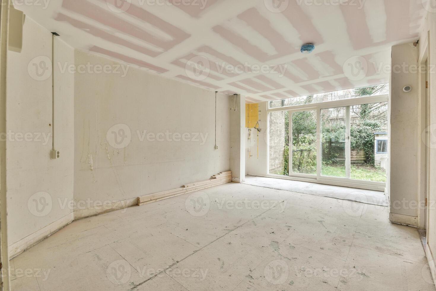 Additional photo for property listing at 810 st johns road, london, sw
