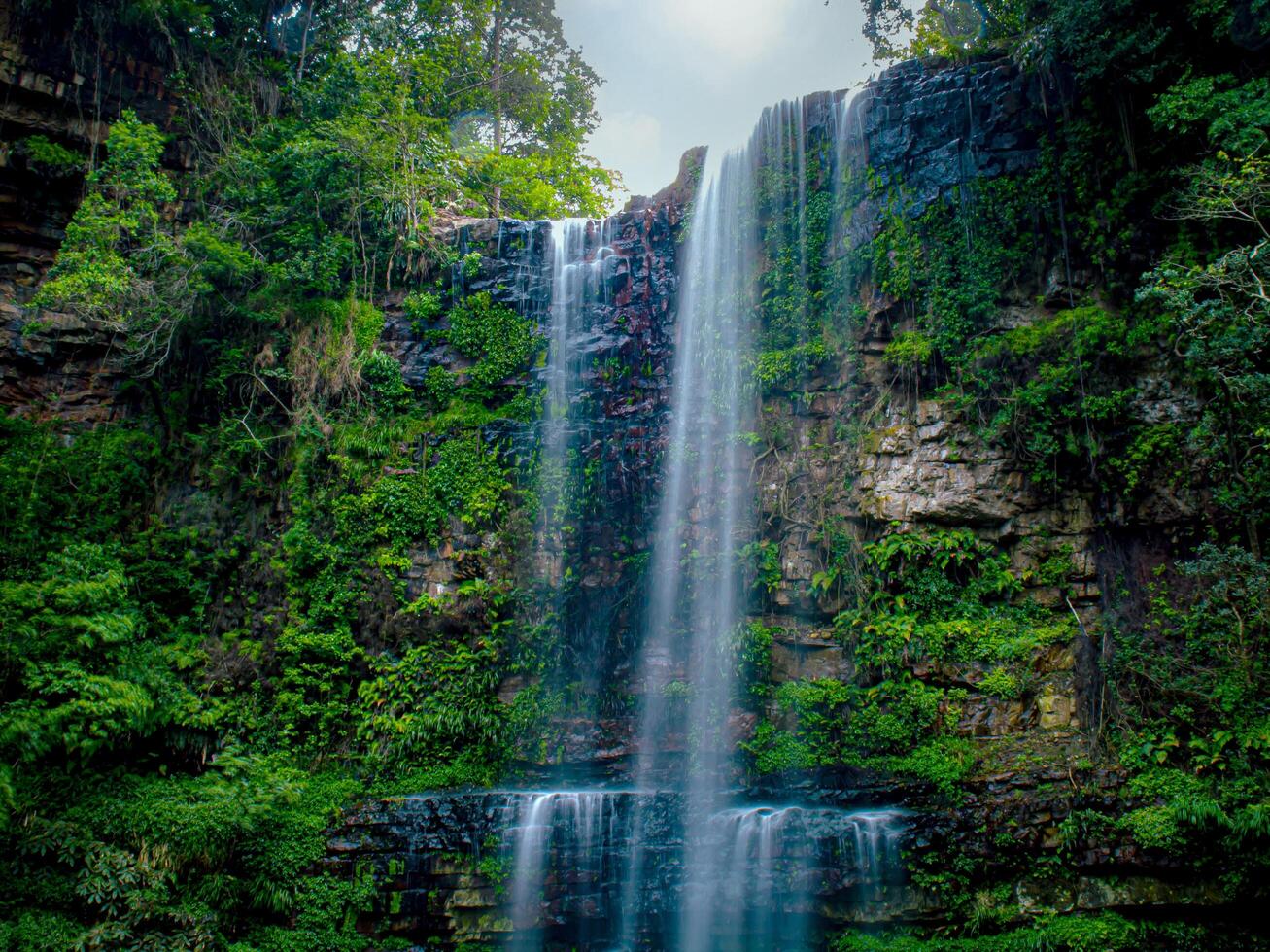 Gibas Mackintosh Waterfall photo