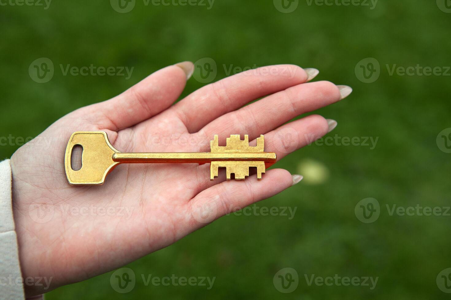 handing the key to new housing photo