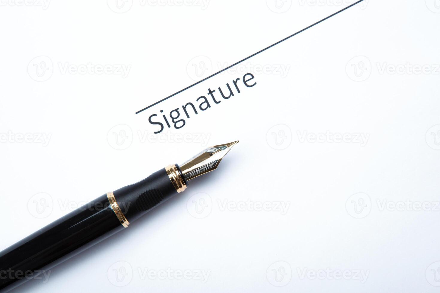 fountain pen and signature photo