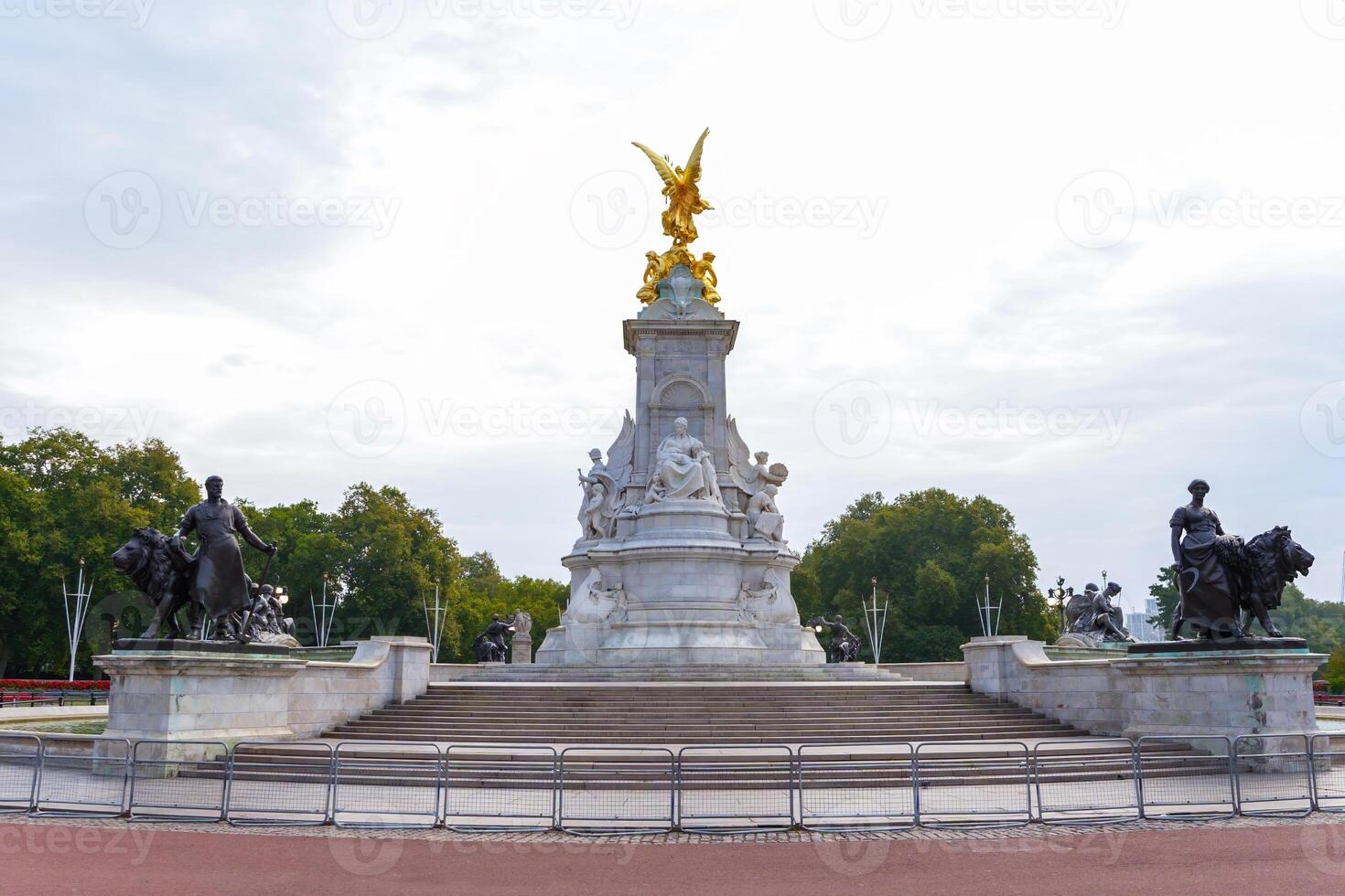 Queen Victoria monument near Buckingham palace in London, England photo
