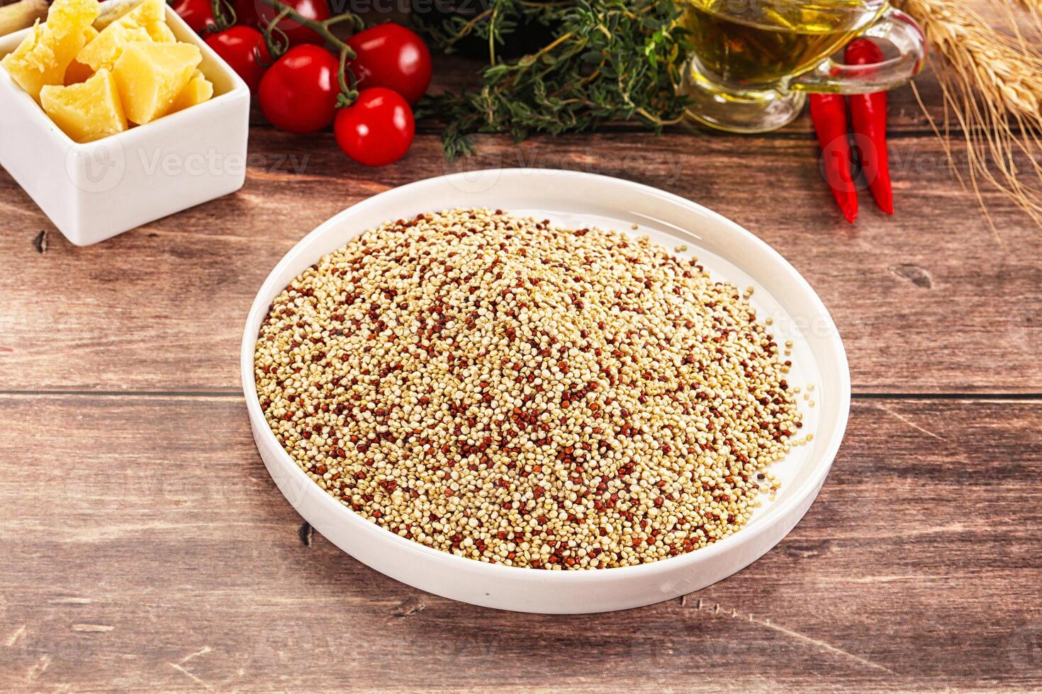 Raw dry quinoa seeds cereal photo