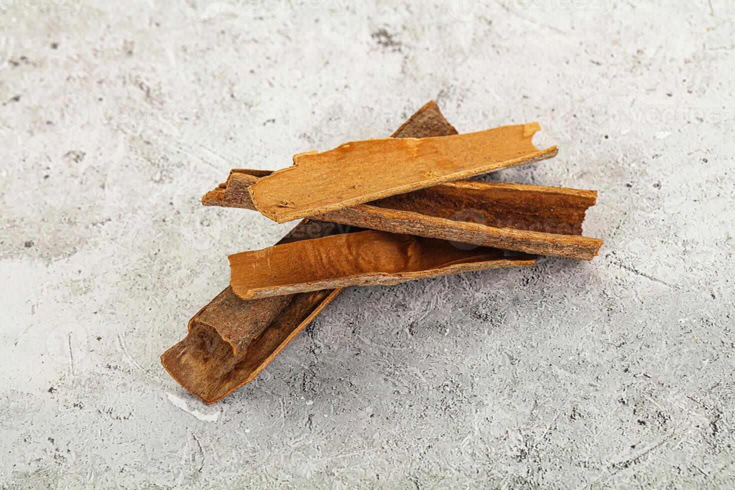Natural wild organic cinnamon aroma photo
