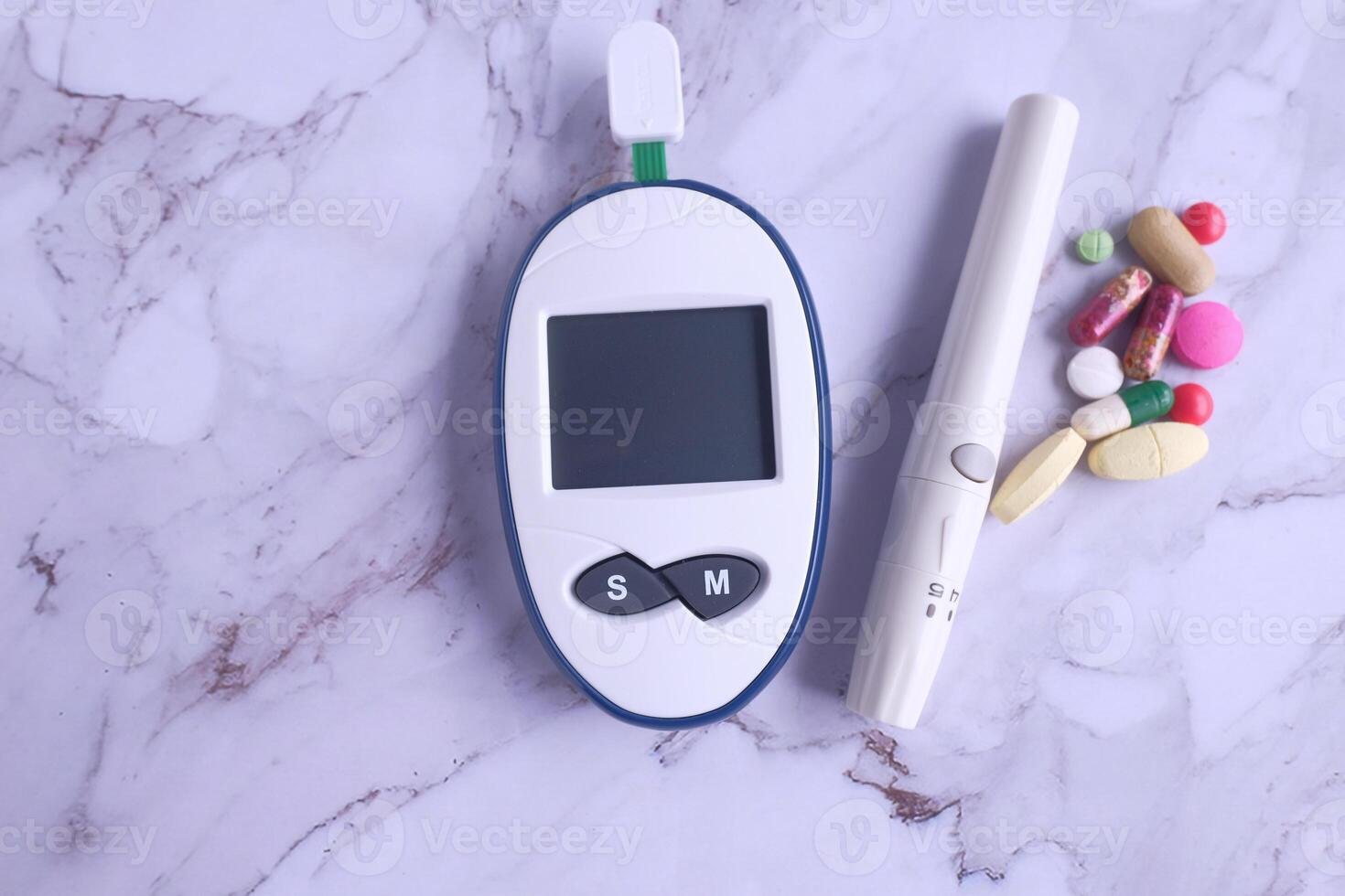 Effective Diabetes Management Tools Utilizing a Glucometer and Appropriate Medications for Health photo