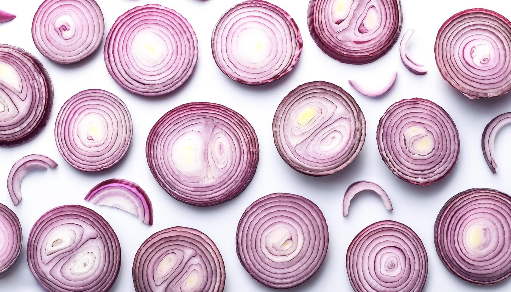 red onion slices. pattern texture background. isolated on white background photo