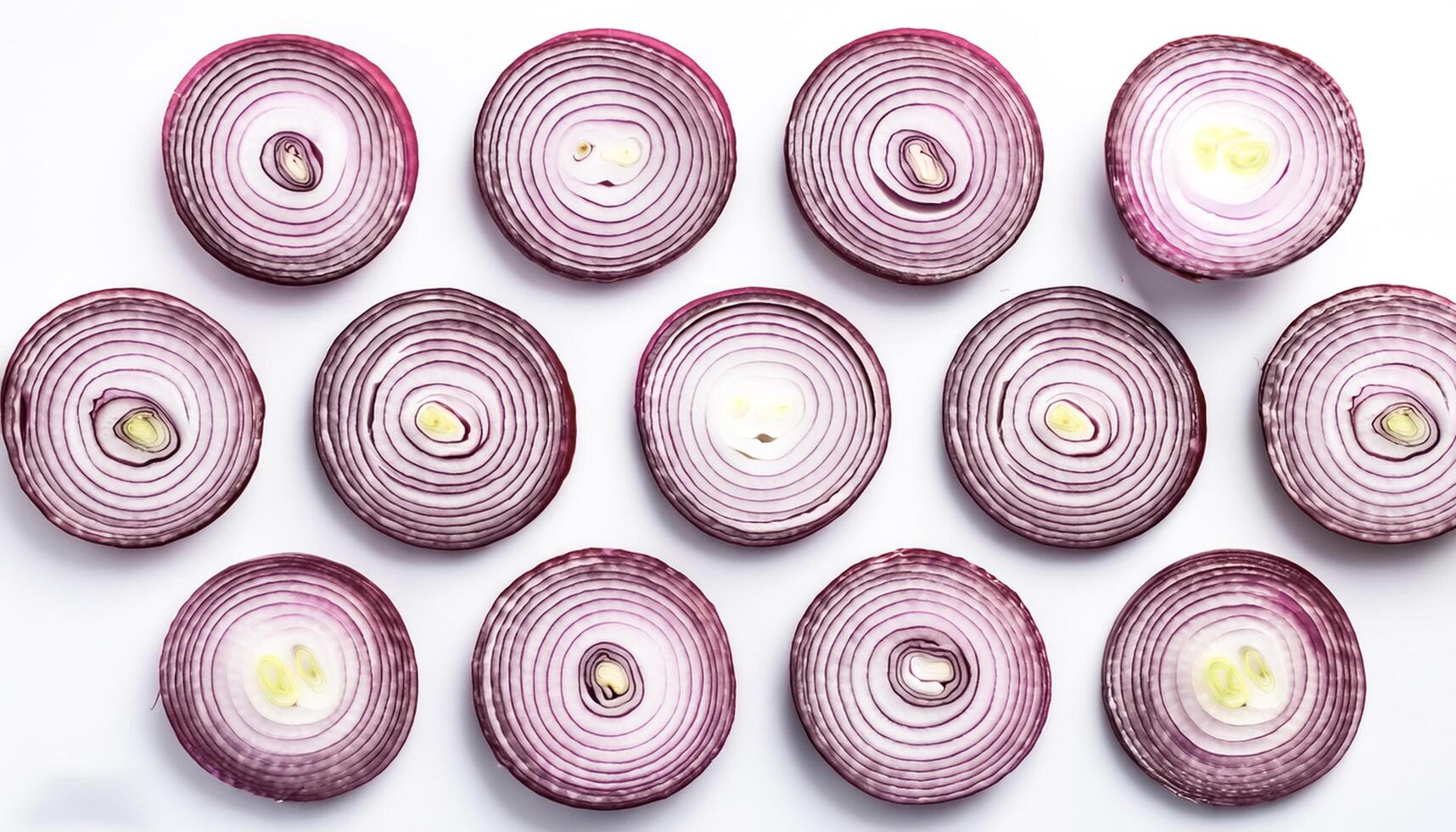 red onion slices. pattern texture background. isolated on white background photo