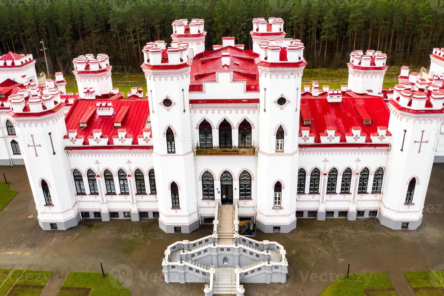 Puslovsky Palace. Autumn Kossovsky Castle in Belarus photo