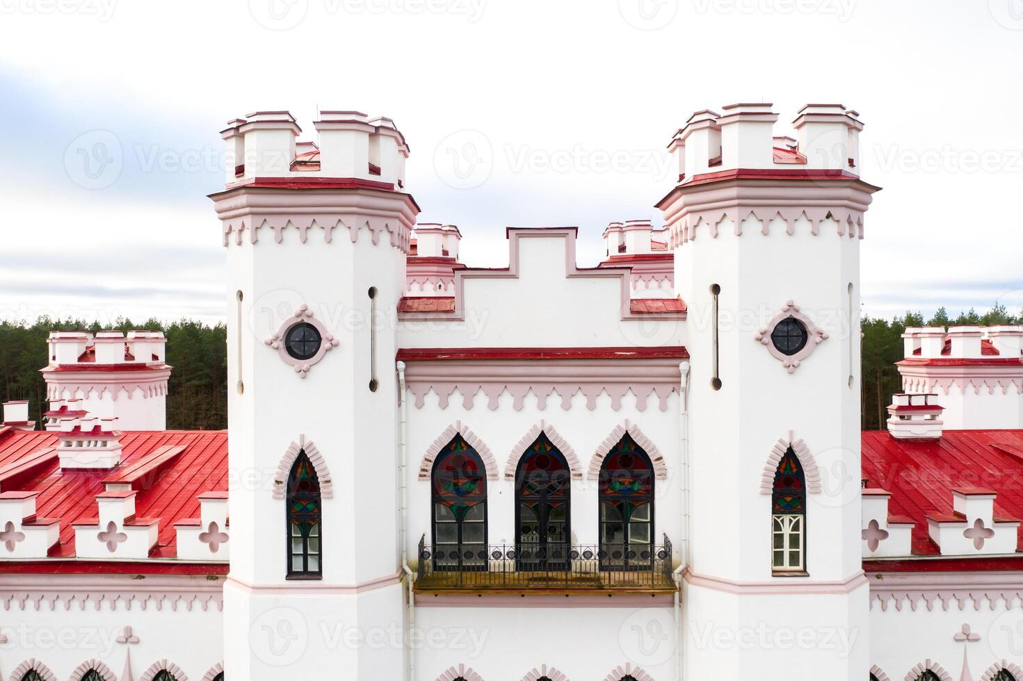 Puslovsky Palace. Autumn Kossovsky Castle in Belarus photo