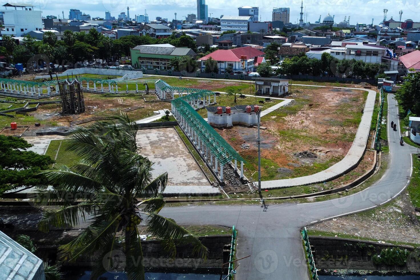 View of the park during the construction process during the day photo