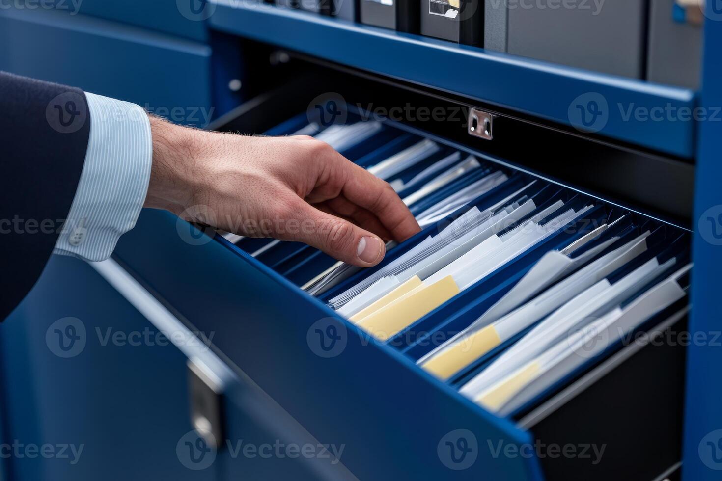 Analyzing auditing records is crucial for ensuring business compliance and maintaining accurate accounting practices by reviewing and evaluating all relevant data and documentation photo