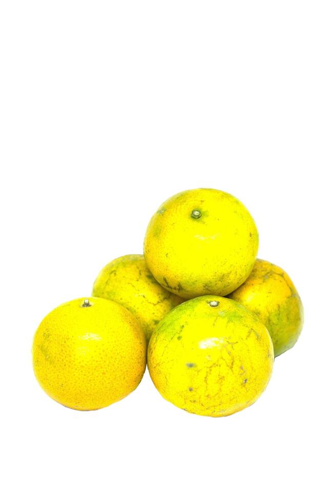 Thailand tangerine on a white background with high vitamin C, suitable for eating, playing and making fruit smoothies for health and body care. photo