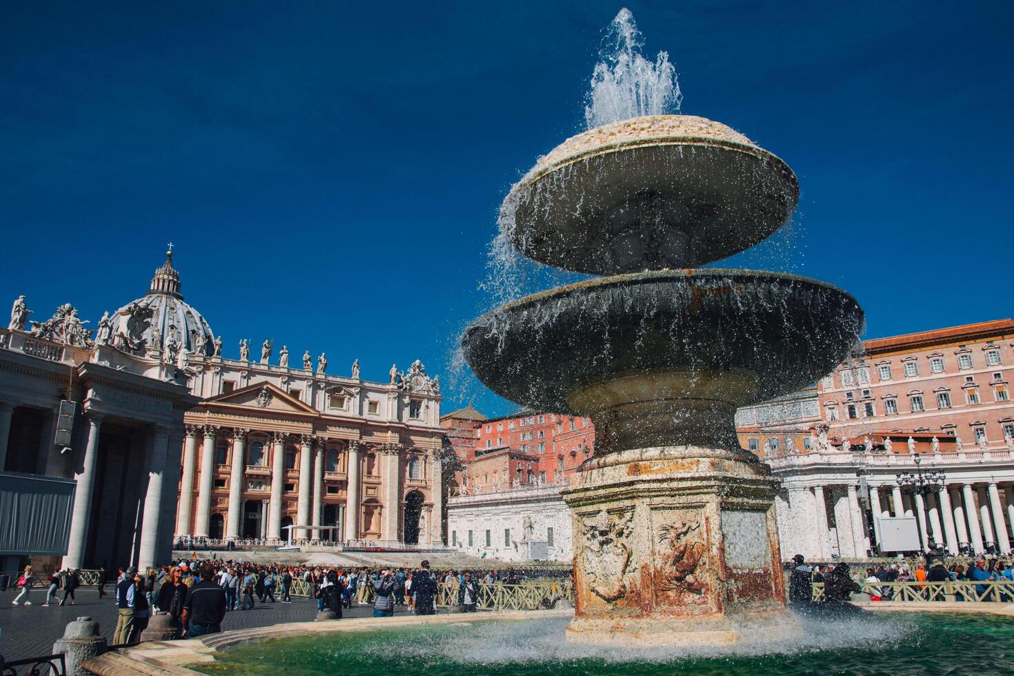 St. Peters Basilica, Statues on Saint Peter's basilica, Empty Saint Peter's square photo