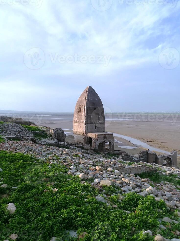 Historical places offer a glimpse into the past, showcasing ancient architecture, significant landmarks, and cultural heritage. These sites preserve stories of bygone eras and provide a tangible views photo
