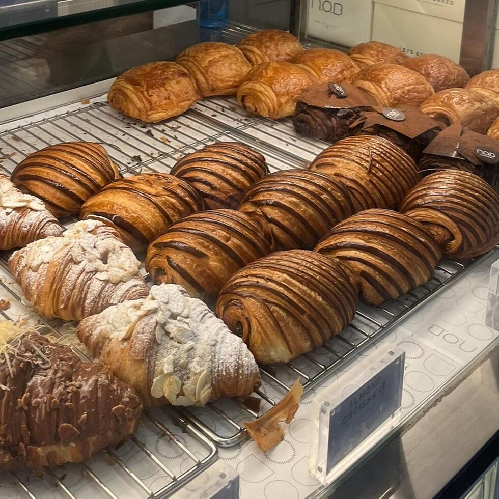 Soft, fluffy, and irresistibly delicious. These bread bun pastries are pure comfort in every bite. photo
