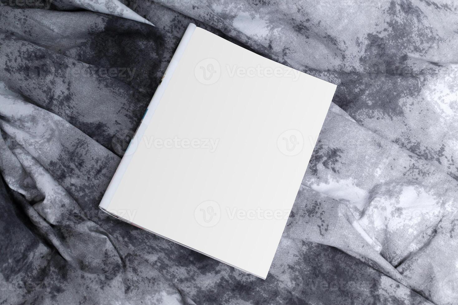 Mock up, photo paper, white sheet
