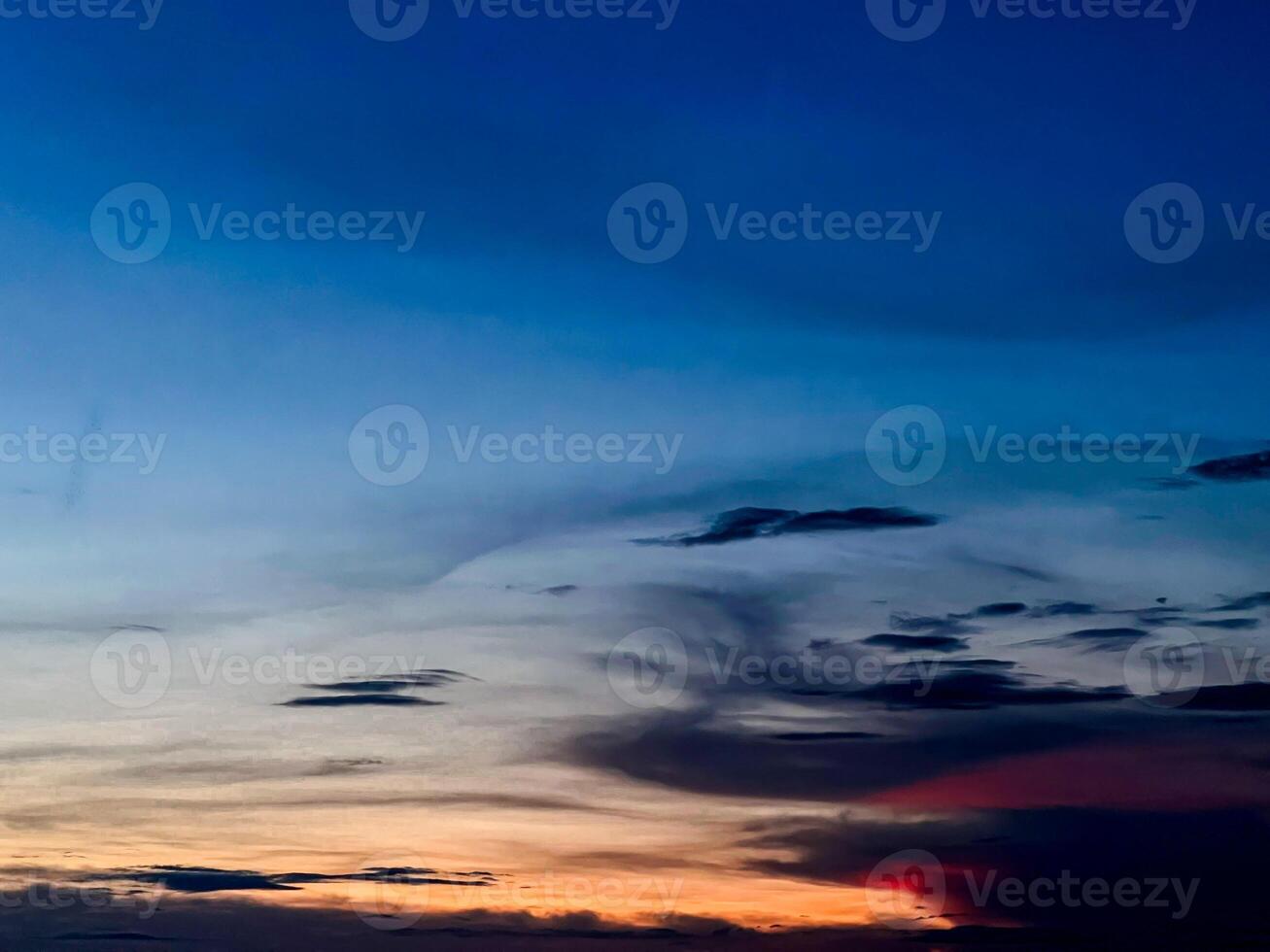 Beautiful and relaxing evening sky with vibrant colors, perfect for serene landscapes, nature photography, and peaceful designs photo