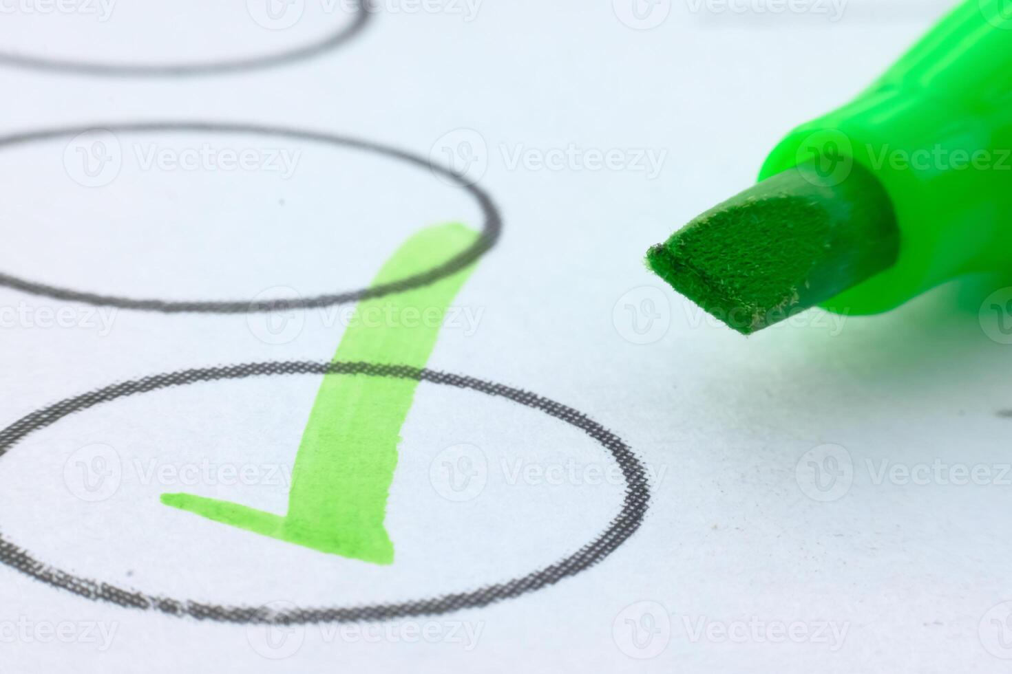 A Green Marker Check is conducted Among an Empty Checkbox List to ensure clarity and organization photo