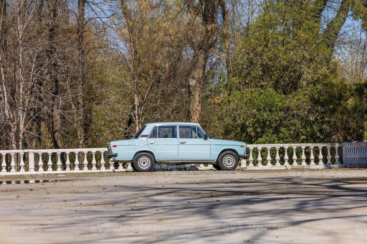 Theme car in the city for a screensaver or background or embed on the website photo