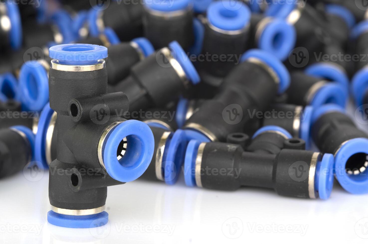 Short-range air coupling photo