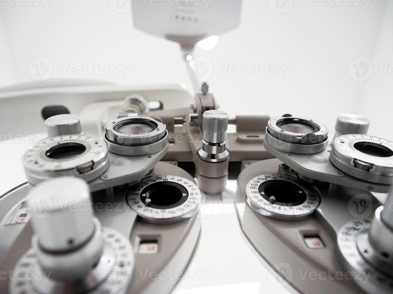 eye exam doctor optometry person body part human eyesight patient test optical vision health opthalmology visual diagnosis treatment goggle correction medical clinic specialist concept eye test store photo