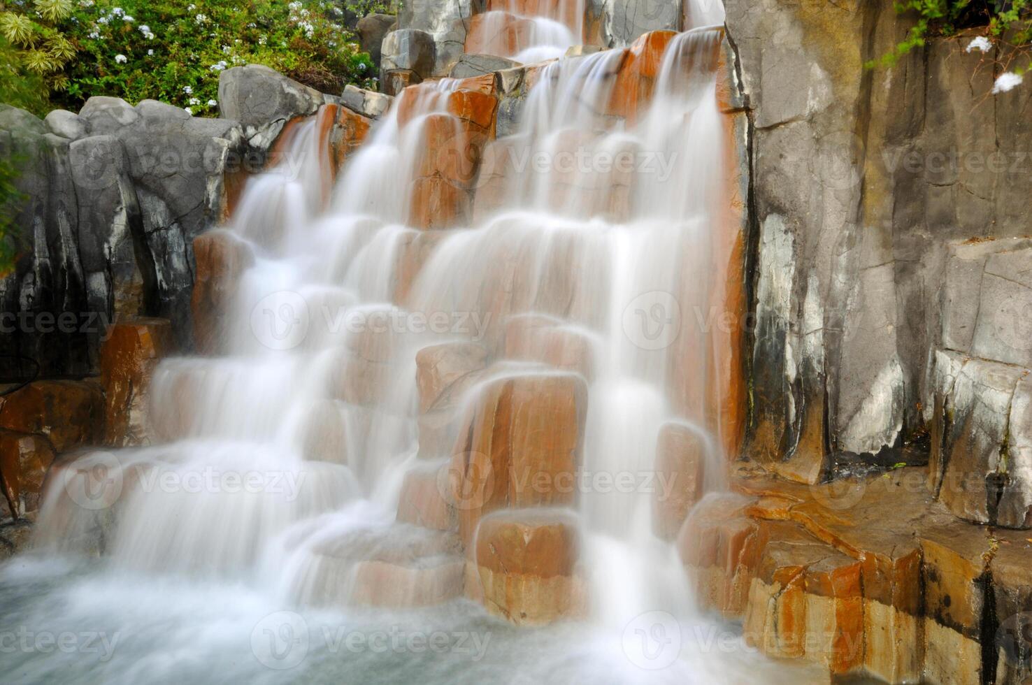 a small waterfall photo