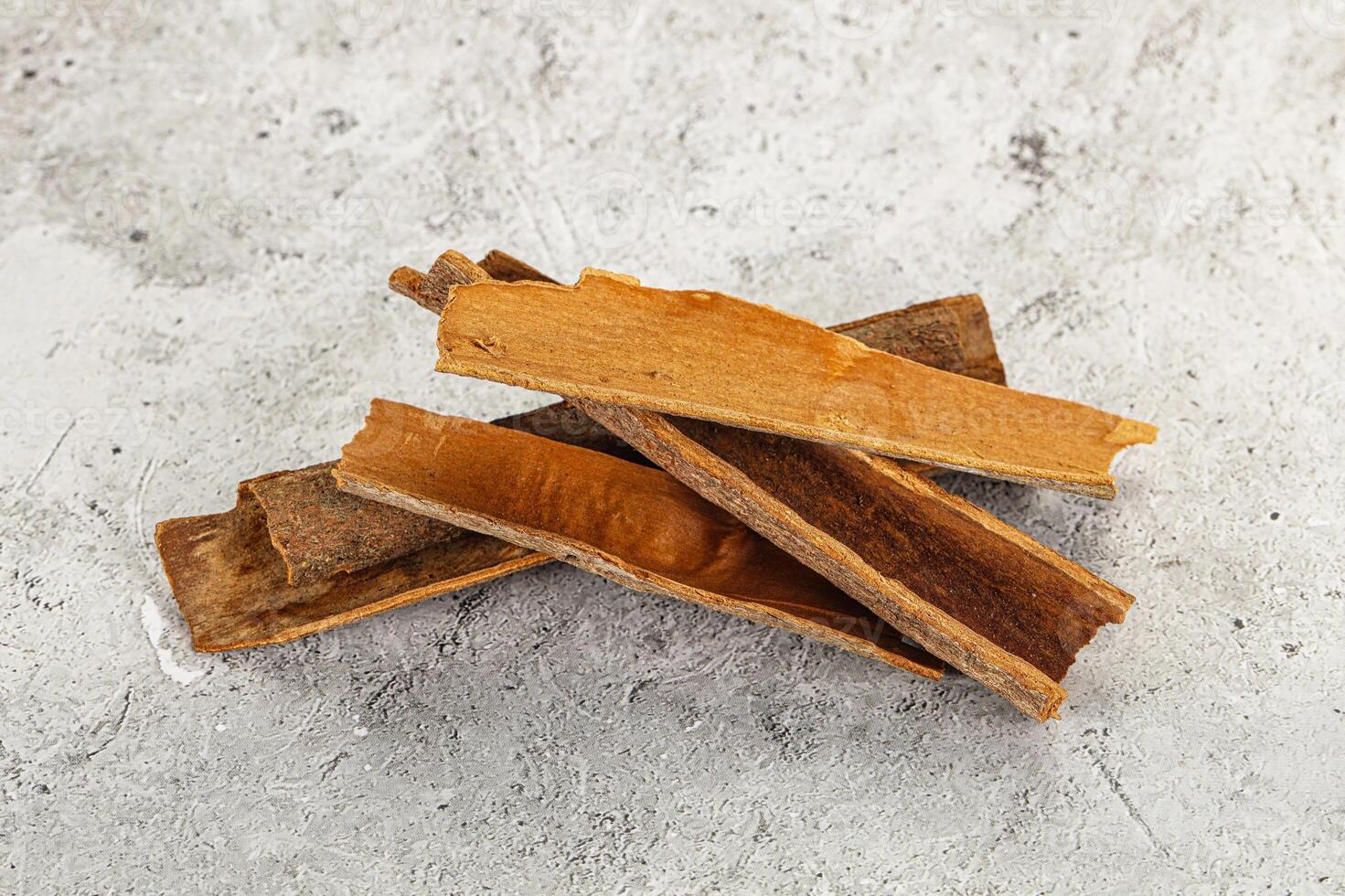 Natural wild organic cinnamon aroma photo