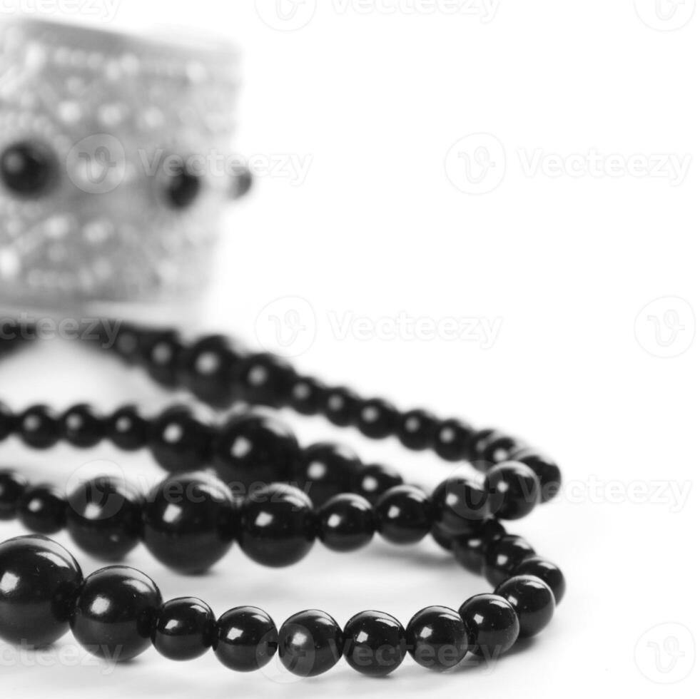 necklace and bracelet photo